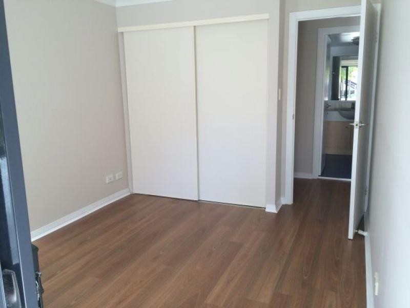 392-398 Marine Parade, Labrador QLD 4215