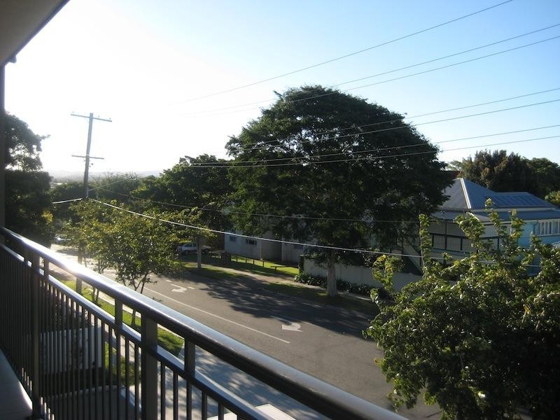 35 Hamilton Road, Moorooka QLD 4105