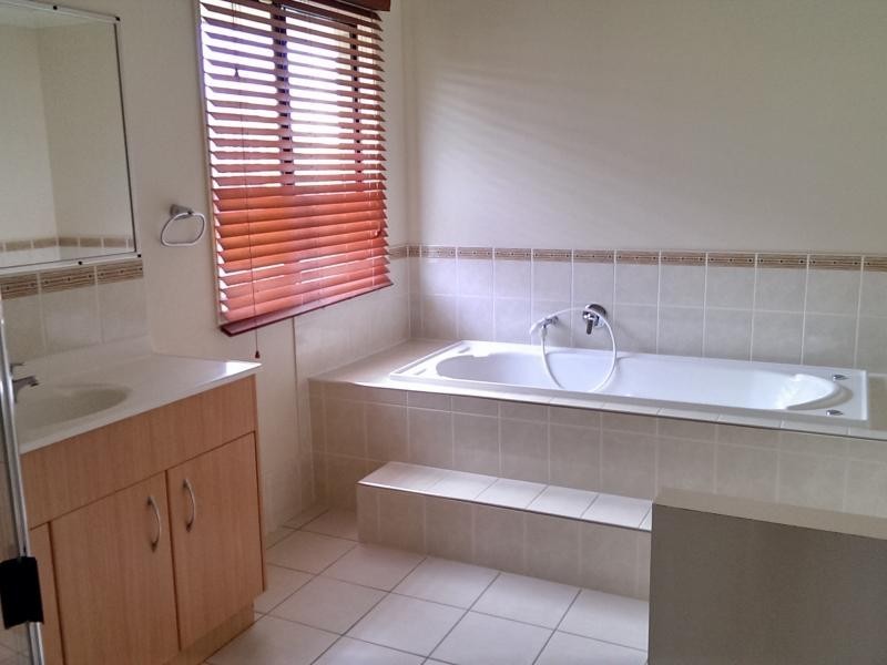 21A Apple Blossom Place, Eight Mile Plains QLD 4113