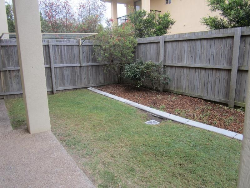 24 Johnston Street, Carina QLD 4152