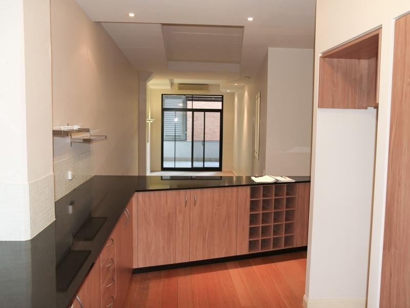 24 MACQUARIE STREET, Teneriffe QLD 4005