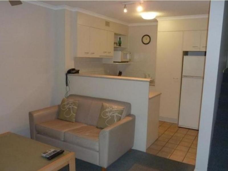 101 Bowen St, Spring Hill QLD 4000