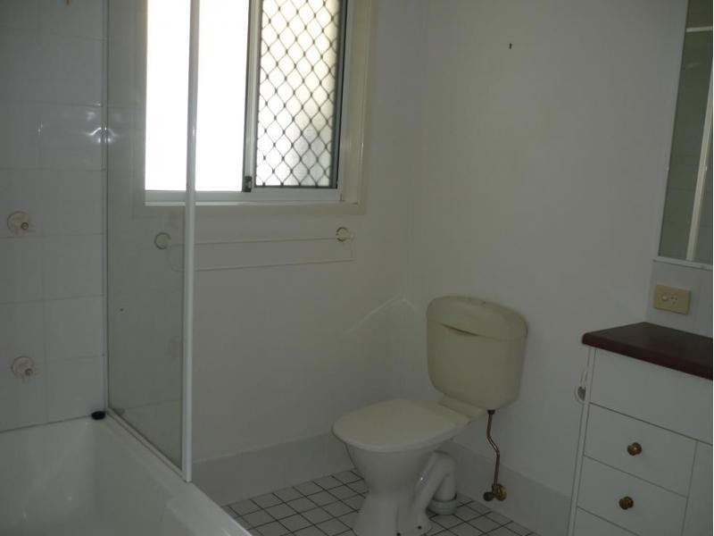 83 Heeb Street, Ashmore QLD 4214