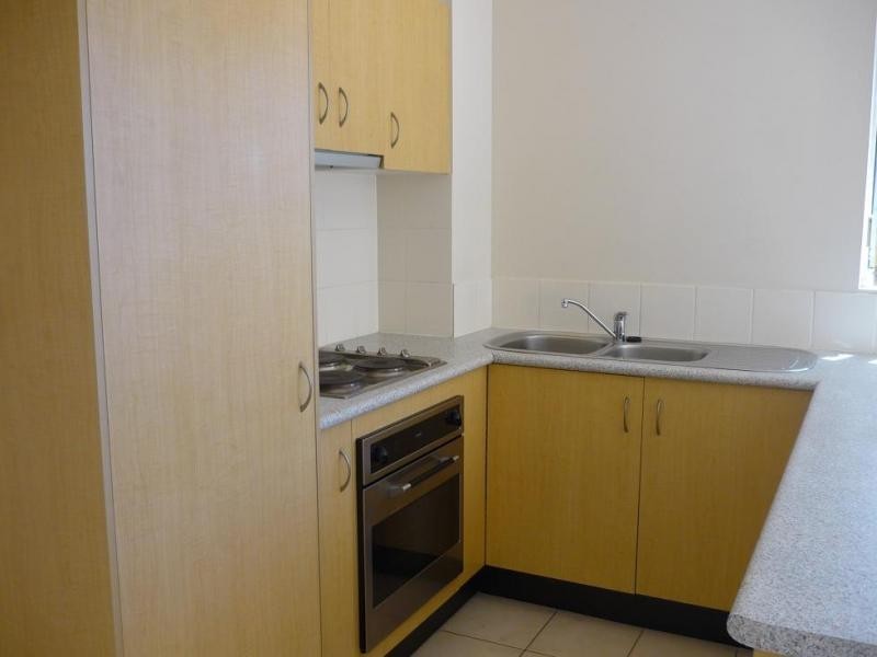 3-5 Norman Street, Southport QLD 4215