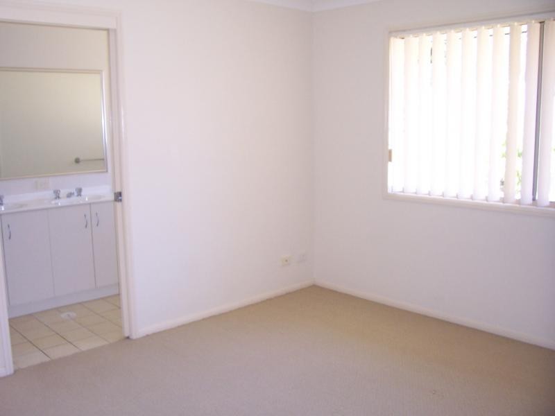 44 Mclaren Rd., Nerang QLD 4211