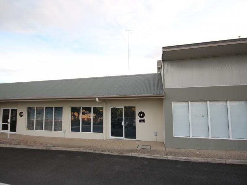 115 Sauvignon Parade, Upper Coomera QLD 4209