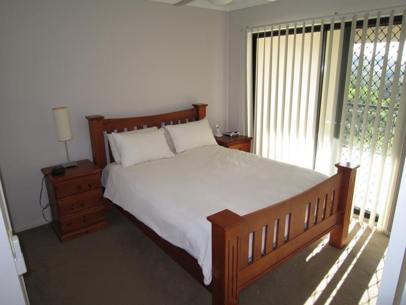 70 Norman Crescent, Norman Park QLD 4170