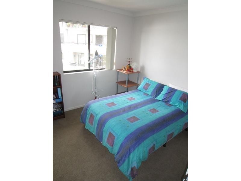 70 Norman Crescent, Norman Park QLD 4170