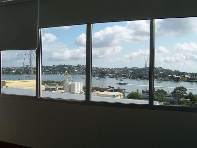 8 Skyring Terrace, Teneriffe QLD 4005