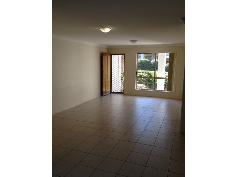 35 Johnston Street, Carina QLD 4152