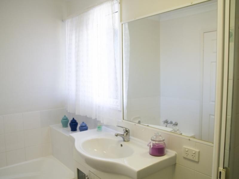 35 Newhaven Street, Alexandra Hills QLD 4161