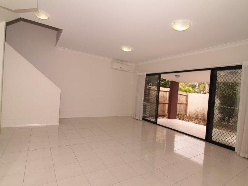 35 Hamilton Road, Moorooka QLD 4105