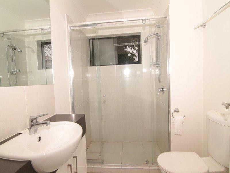 35 Hamilton Road, Moorooka QLD 4105