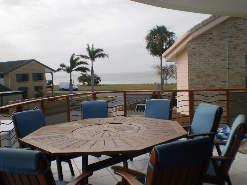 3 Columbia Court, Newport QLD 4020