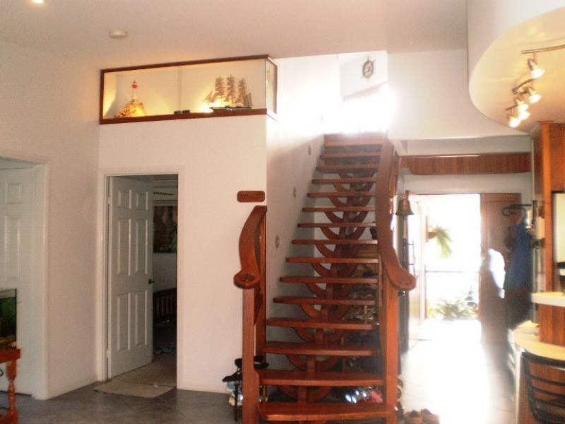 3 Columbia Court, Newport QLD 4020