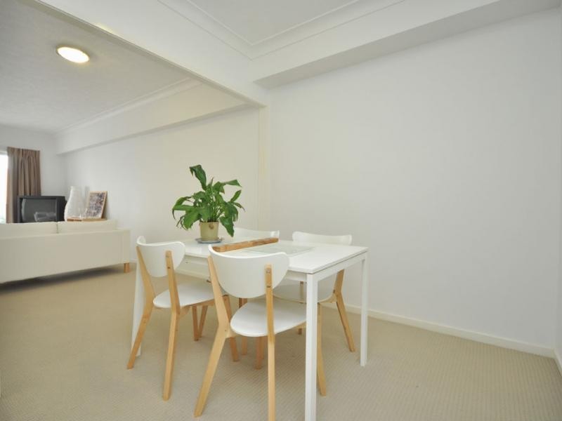 27 Berwick St, Fortitude Valley QLD 4006