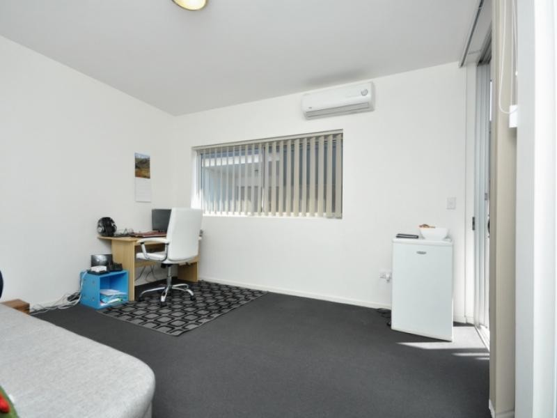 28 Masters Street, Newstead QLD 4006