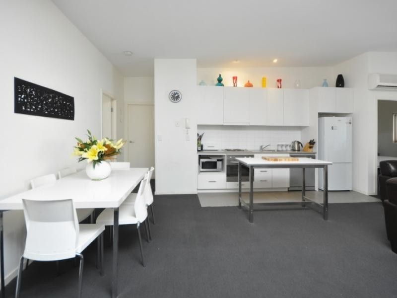 28 Masters Street, Newstead QLD 4006