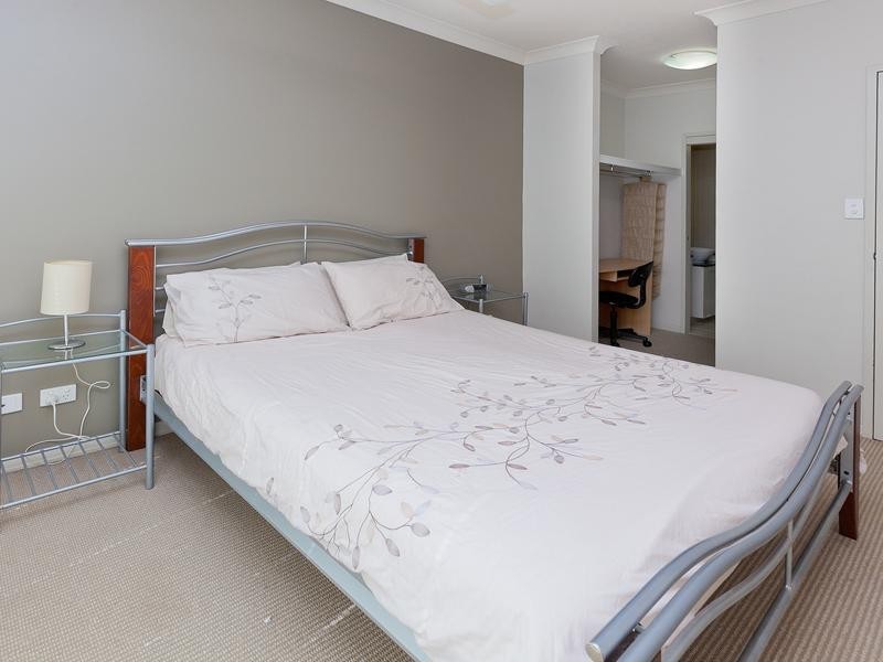 21 Miles Street, Clayfield QLD 4011