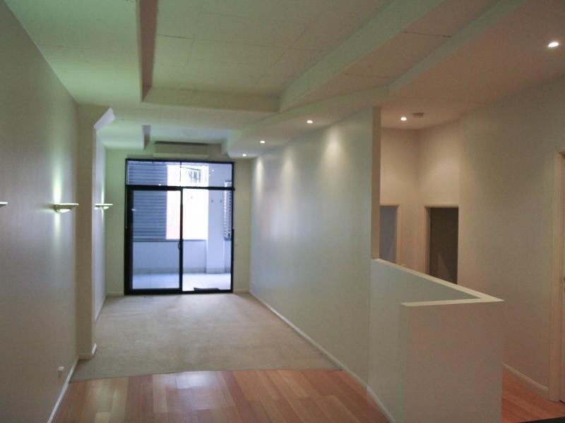 24 MACQUARIE STREET, Teneriffe QLD 4005