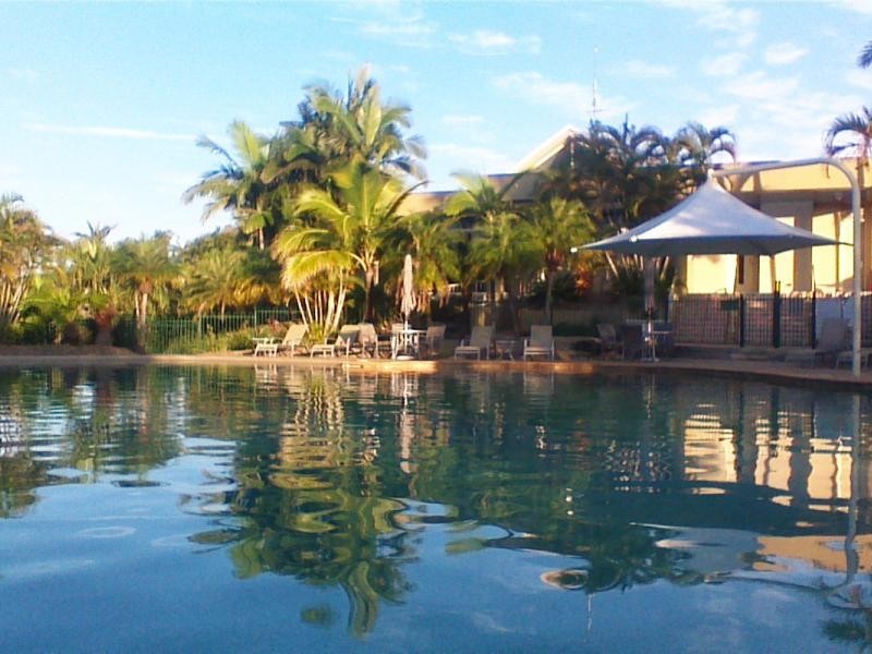 125 Santa Cruz Blvd, Clear Island Waters QLD 4226