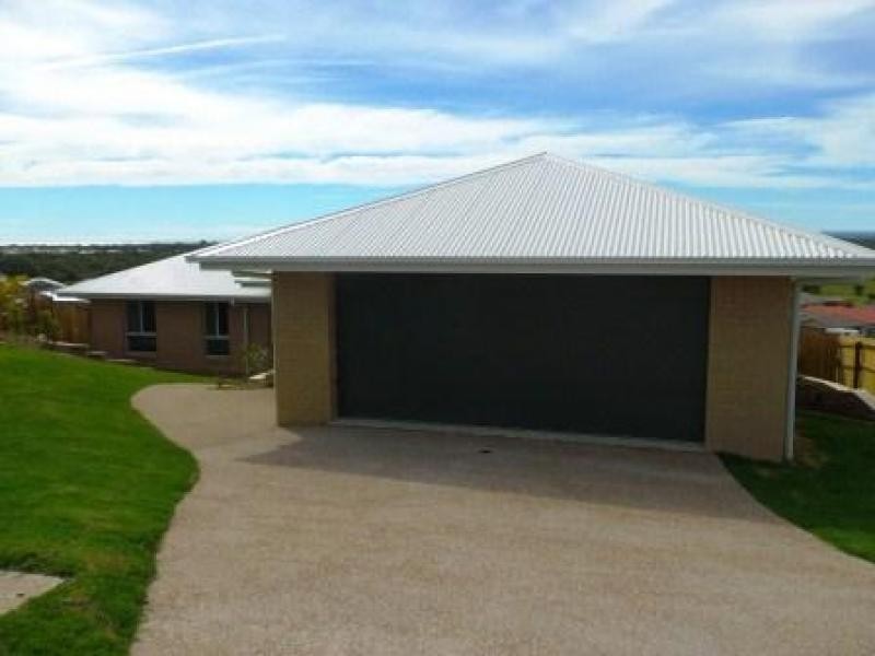 39 Sandy View Drive, Nikenbah QLD 4655