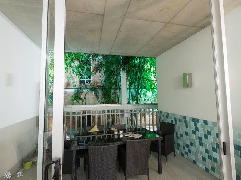 8 Skyring Terrace, Teneriffe QLD 4005