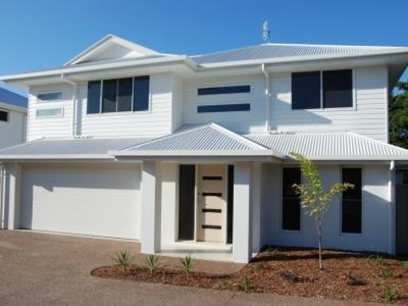 38 Tavistock St, Torquay QLD 4655