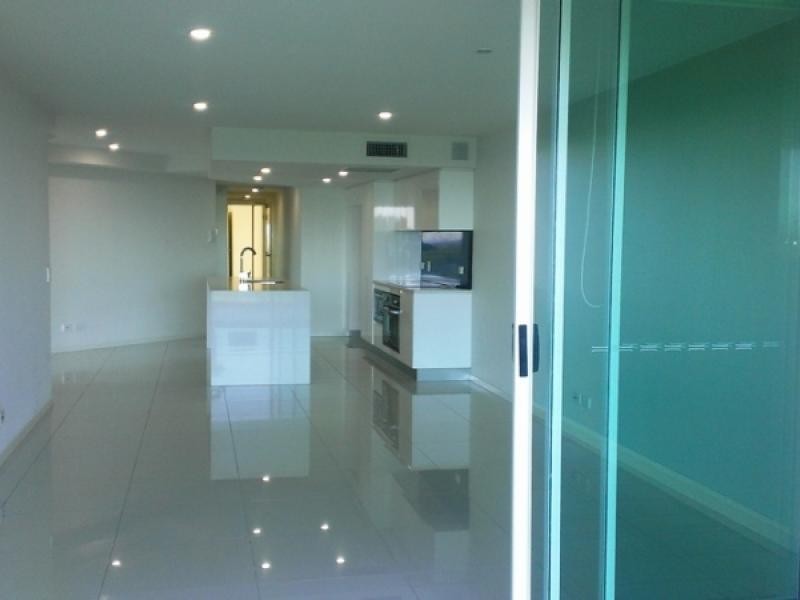 85 Marine Parade, Redcliffe QLD 4020