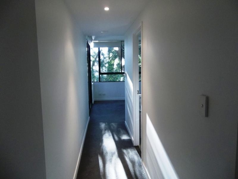 10 Pidgeon Close, West End QLD 4101