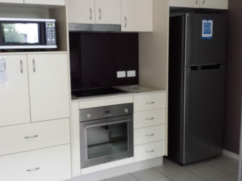 45 Bundall Rd, Bundall QLD 4217