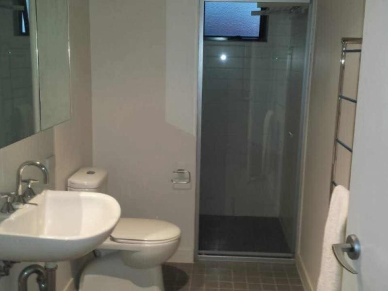 45 Bundall Rd, Bundall QLD 4217