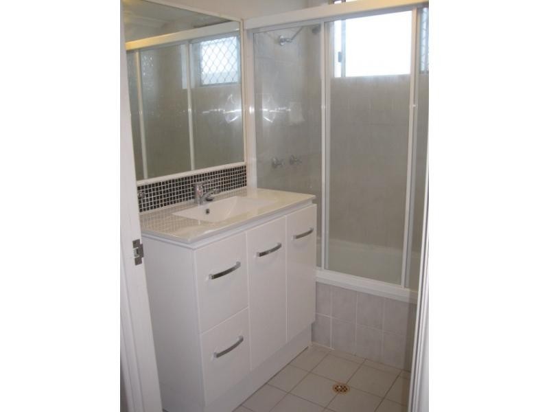 60 Lamington Av, Lutwyche QLD 4030