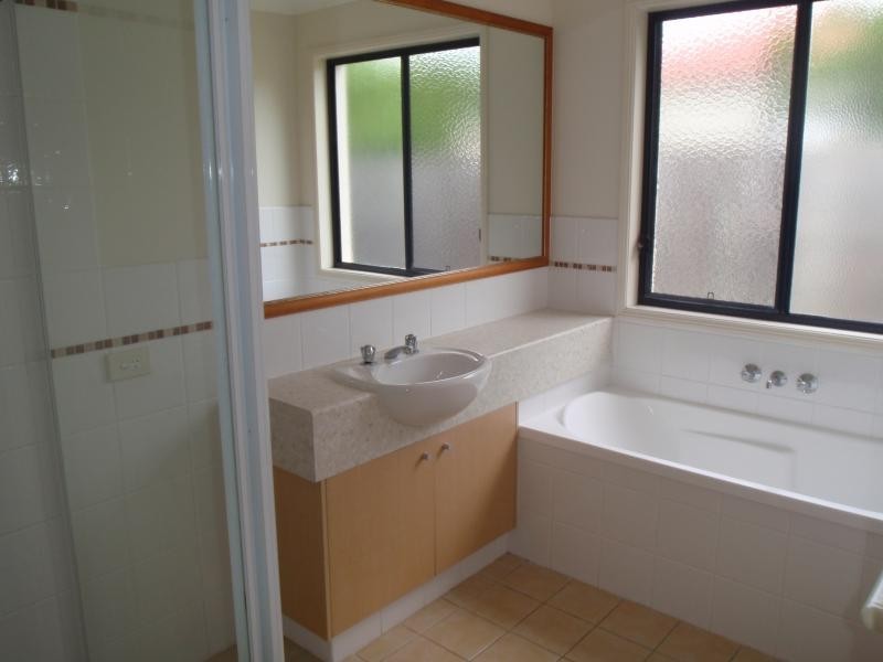 64 Gilston Road, Nerang QLD 4211