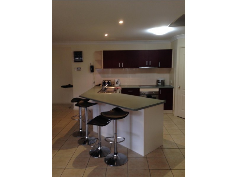 37 Morgan Road, Albany Creek QLD 4035