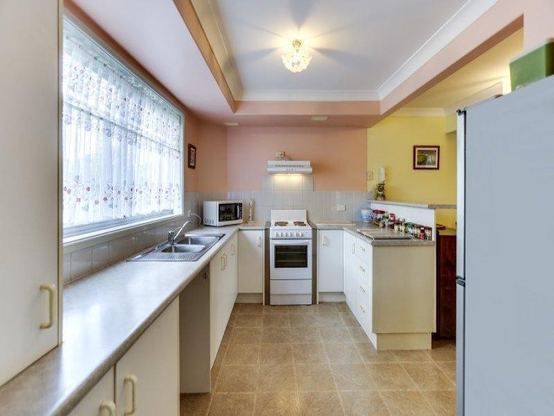 77 Nursery Ave, Runcorn QLD 4113