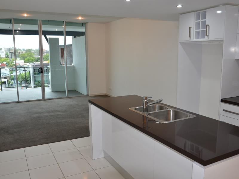 42 Ferry Rd, West End QLD 4101