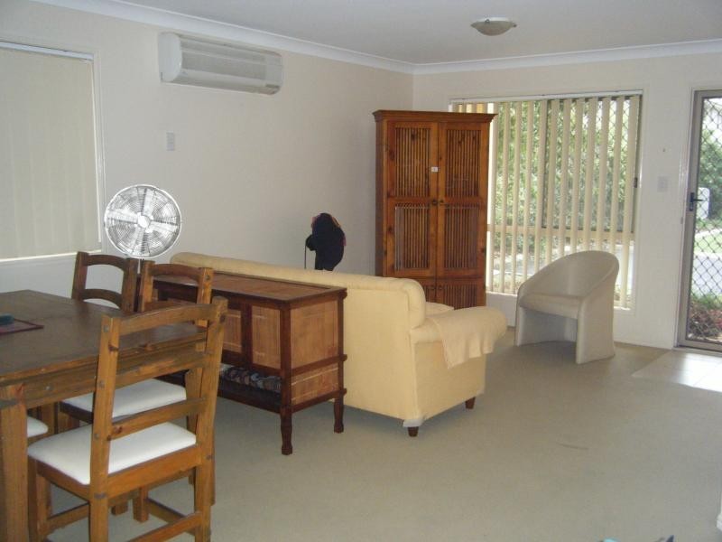 32 Johnston Street, Carina QLD 4152