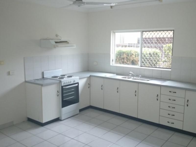 191 Little Spence Street, Bungalow QLD 4870