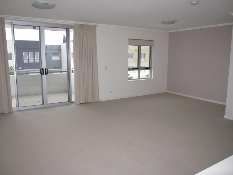 44 Arbour Avenue, Robina QLD 4226