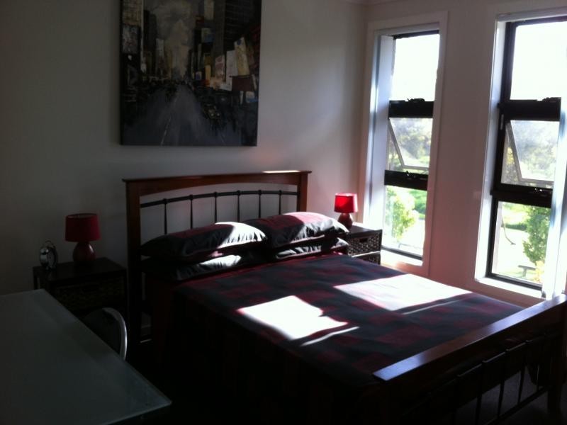 16 Surbiton Court, Carindale QLD 4152