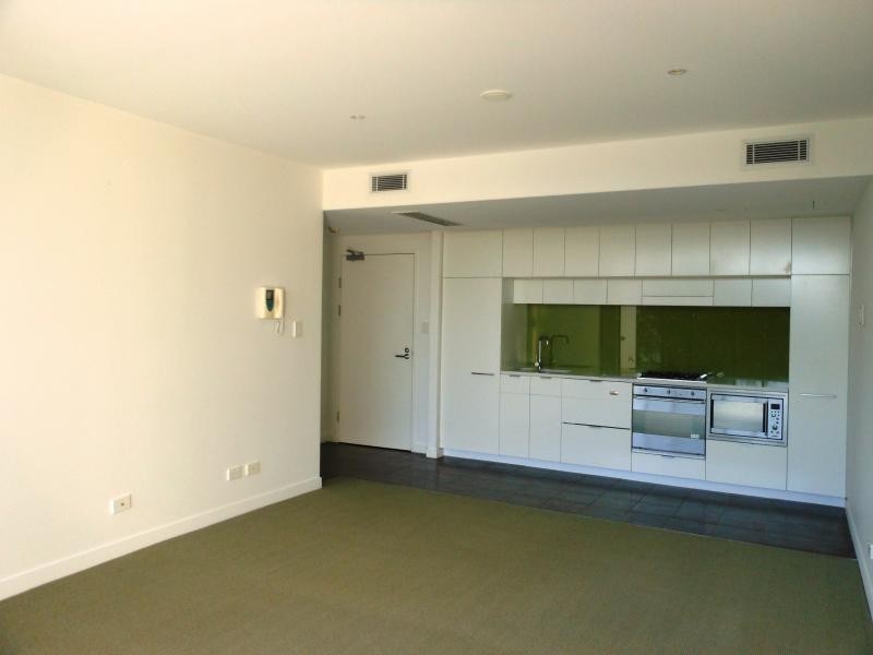 10 Pidgeon Close, West End QLD 4101