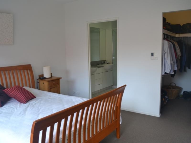 258 Arthur Street, Teneriffe QLD 4005
