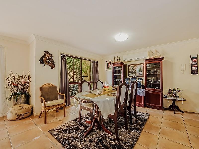 8 Woody Views Way, Robina QLD 4226