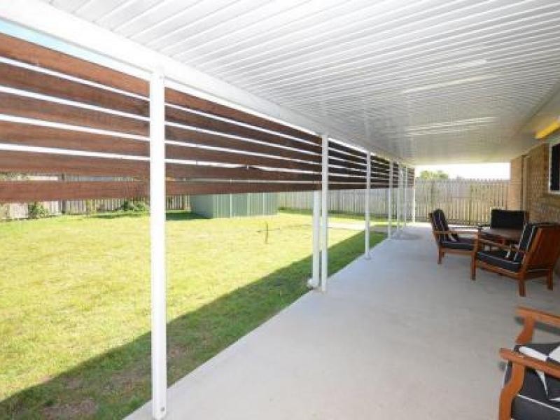 10 Isis Crt, Eli Waters QLD 4655