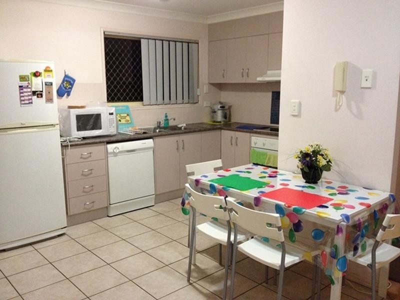 121 Golden Ave, Calamvale QLD 4116