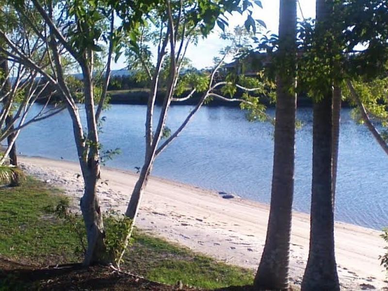 125 Santa Cruz Blvd, Clear Island Waters QLD 4226
