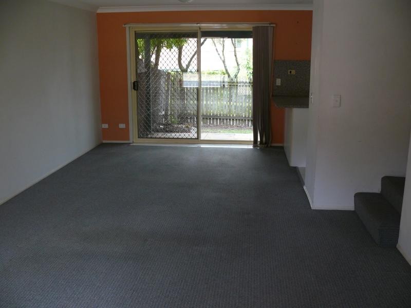 38 Murev Way, Carrara QLD 4211