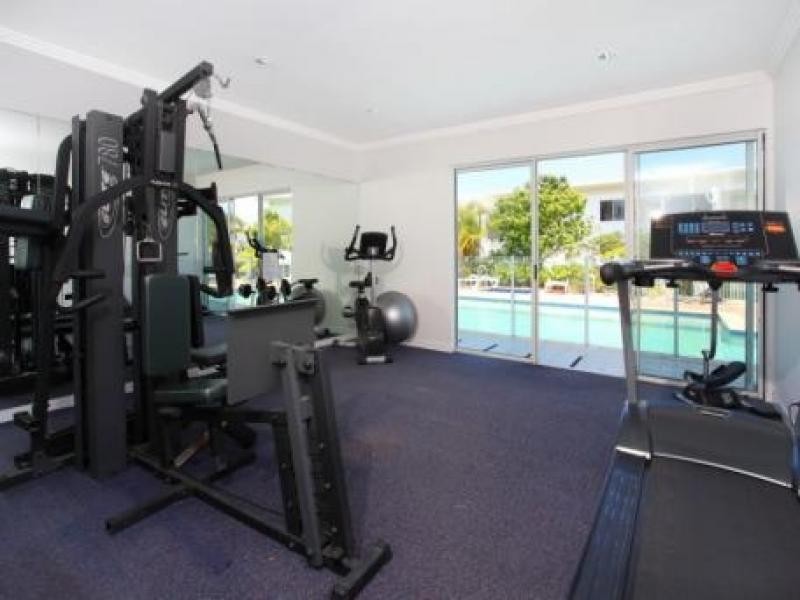 98 University Drive, Varsity Lakes QLD 4227