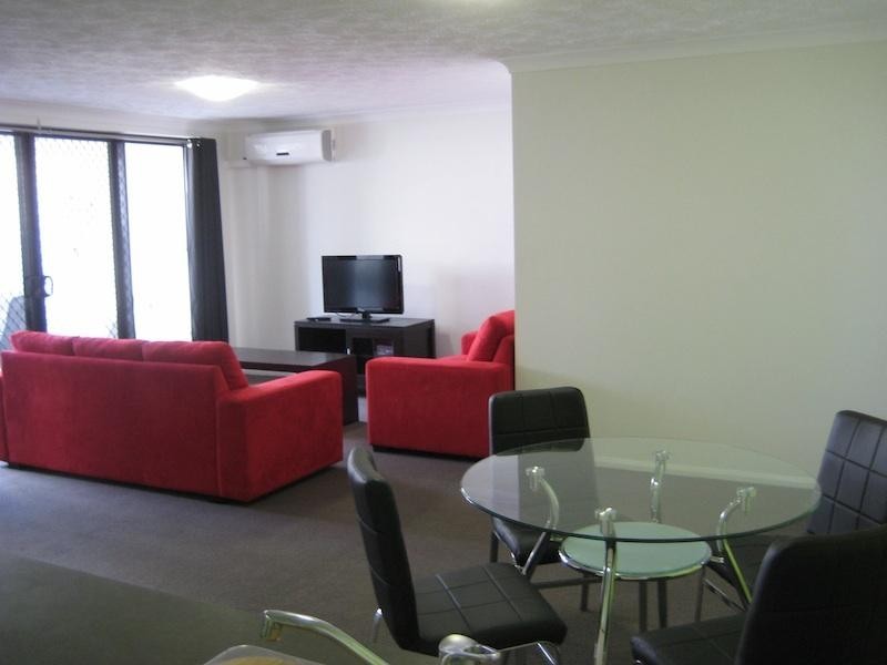 35 Hamilton Road, Moorooka QLD 4105